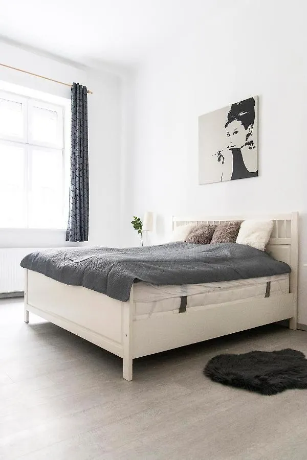 Dora Apartment Near Buda Castle With Parking! Budapest