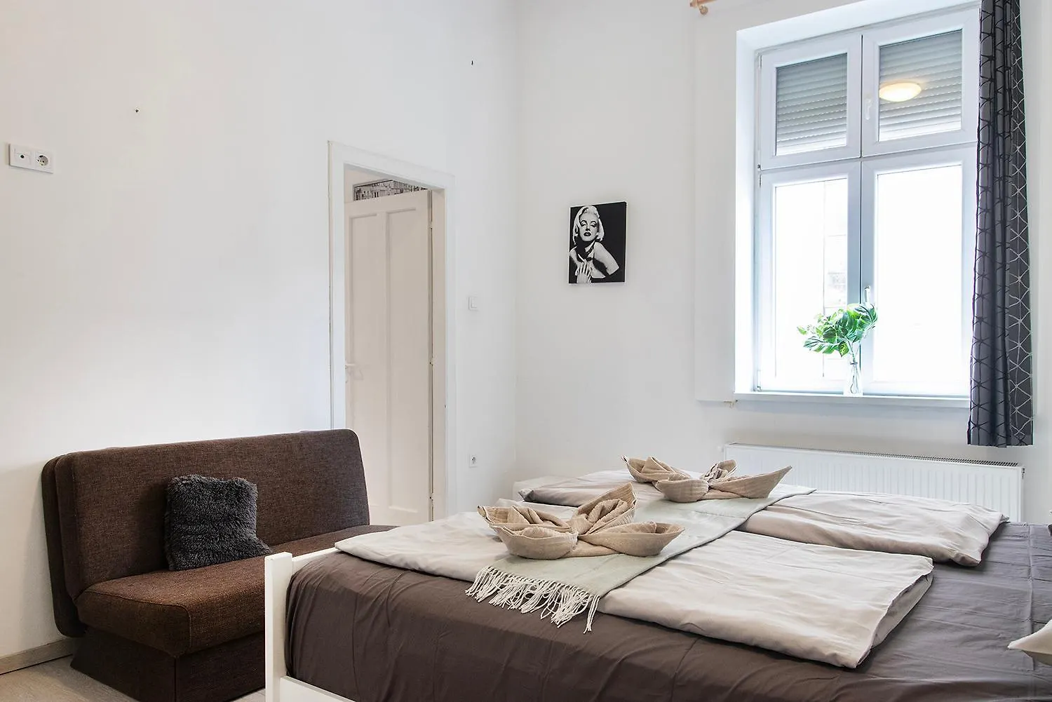 Dora Apartment Near Buda Castle With Parking! Budapest Hungary