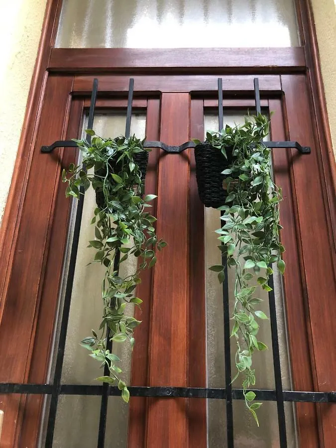 Dora Apartment Near Buda Castle With Parking! Budapest