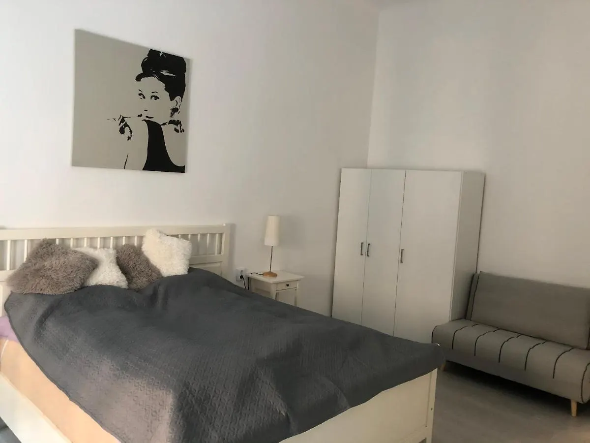 Dora Apartment Near Buda Castle With Parking! Budapest Hungary